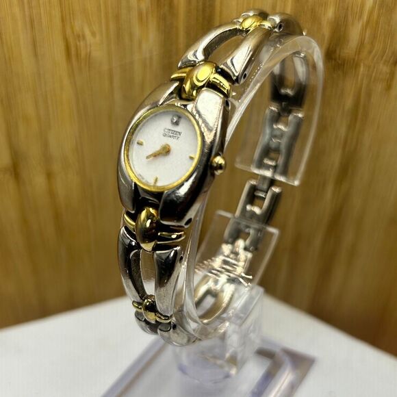 Citizen Quartz Watch Silver Case Band Dial - Picture 1 of 5